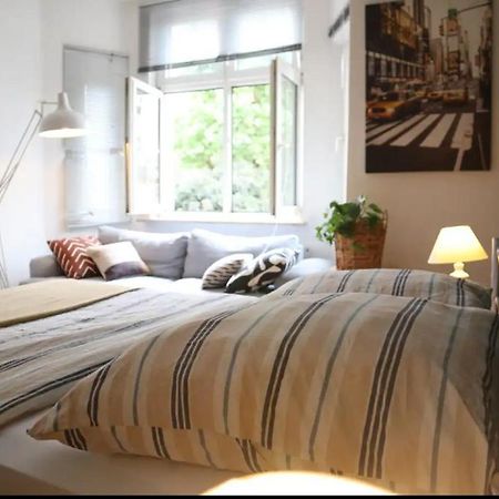 Cozy , Warm And Welcoming Room In The Heart Of Nuernberg Nuremberga Exterior foto